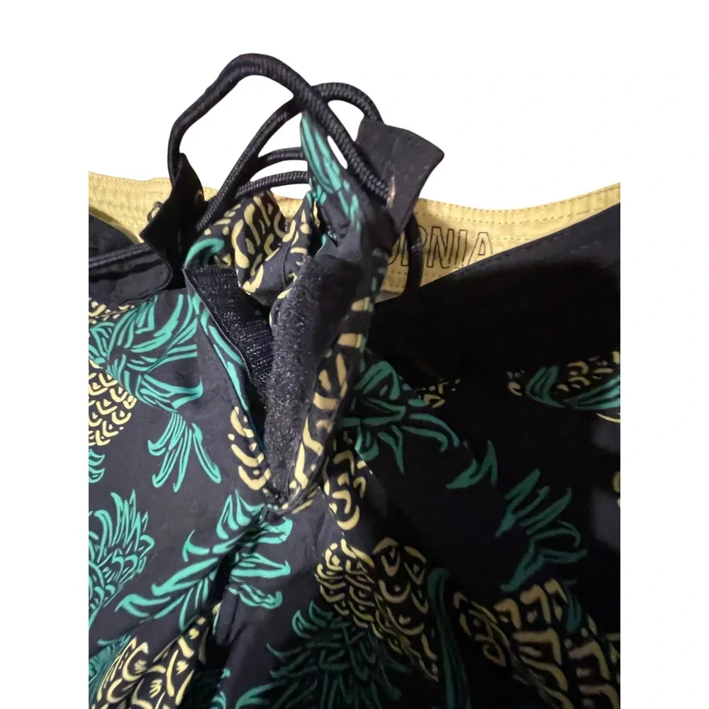 Old Navy California Mens Pineapple Print Board Shorts Navy Blue Swim Trunks sz32